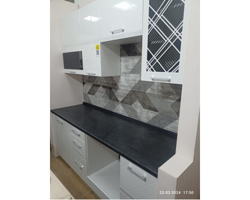 Кухня Бьянка 2,0 м с выставки магазина распродажа Кухня Бьянка 2,0 м с выставки магазина распродажа